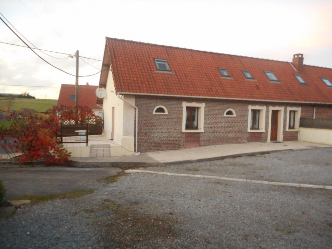 photo 0